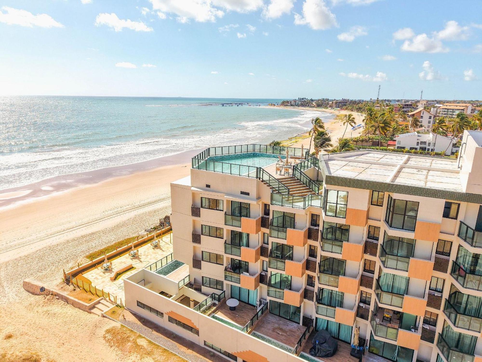 One-Bedroom Apartment Sea View