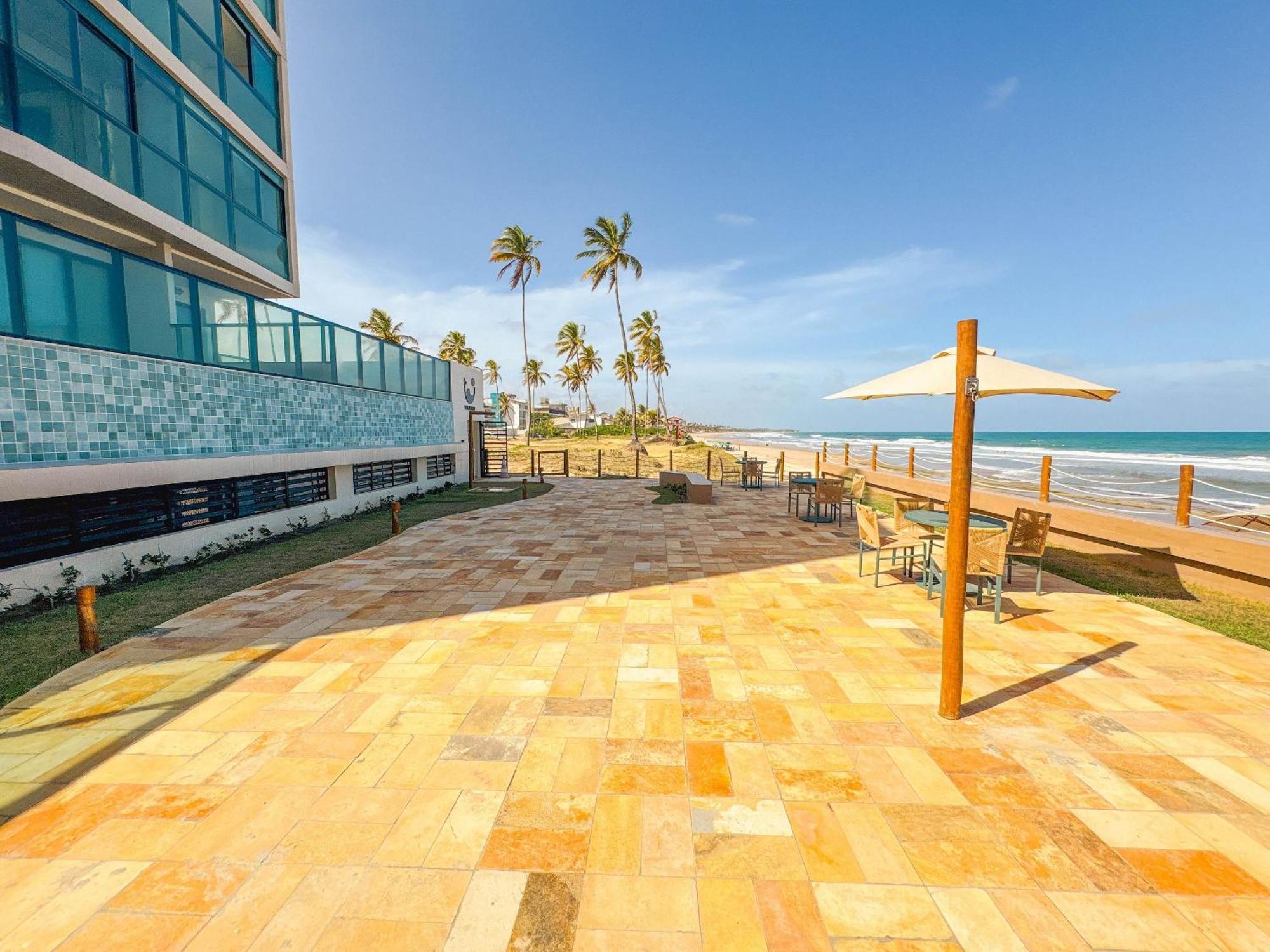 One-Bedroom Apartment Sea View